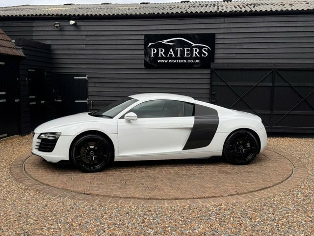 Audi R8 Fsi V8 Coupe White #4