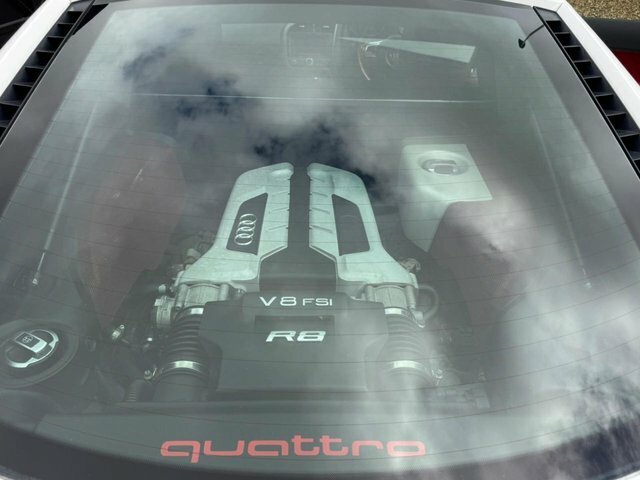 Audi R8 4.2 Quattro 6 Speed Only 40K Miles Black #11