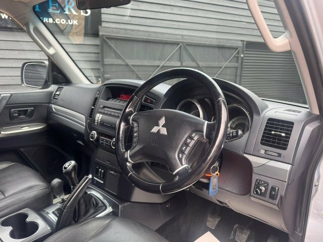 Mitsubishi Shogun Van 3.2 Di-dc Sg2 4Work Lcv 4Wd L1 201212 Silver #10