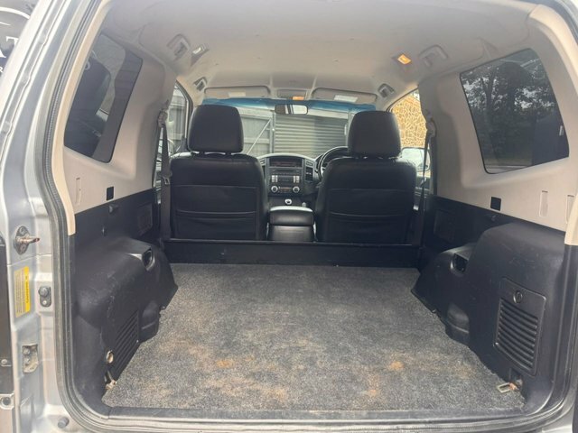 Mitsubishi Shogun Van 3.2 Di-dc Sg2 4Work Lcv 4Wd L1 201212 Silver #13