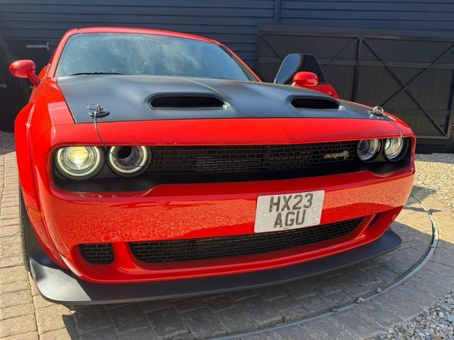 Dodge Challenger #27