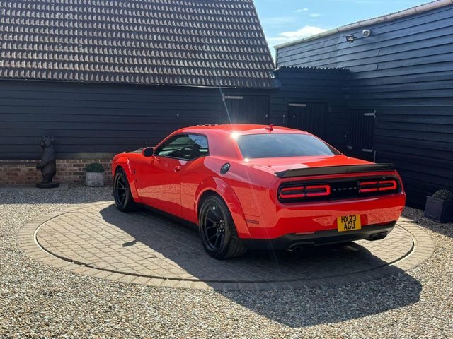 Dodge Challenger #37