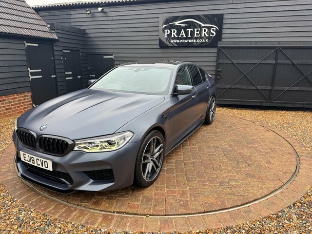 BMW M5 Saloon 4.4 M5 Saloon - Lovely Two Tone Leather A Blue #36