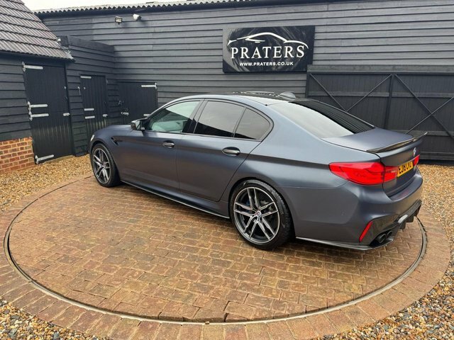 BMW M5 Saloon 4.4 M5 Saloon - Lovely Two Tone Leather A Blue #8