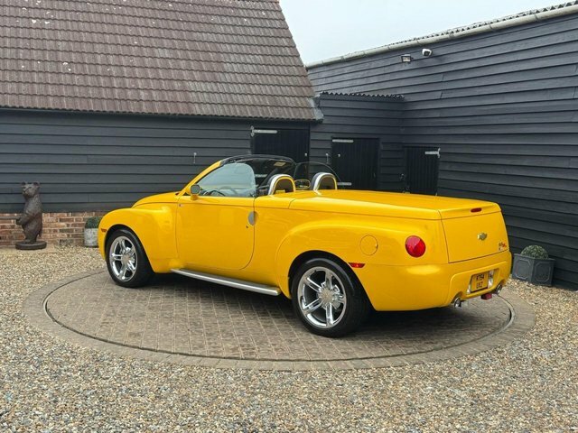 Chevrolet SSR V8 Ls2 KT54UXZ Yellow #6