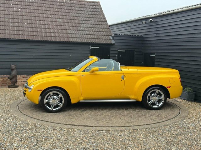Chevrolet SSR V8 Ls2 KT54UXZ Yellow #5