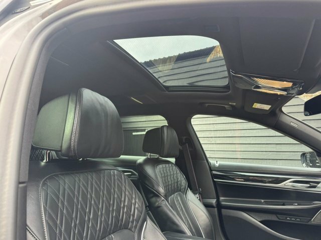 BMW 7 Series 745E M Sport Grey #17