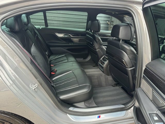 BMW 7 Series 745E M Sport Grey #14
