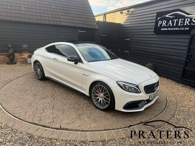 Mercedes-Benz C Class C63 V8 Biturbo Amg White