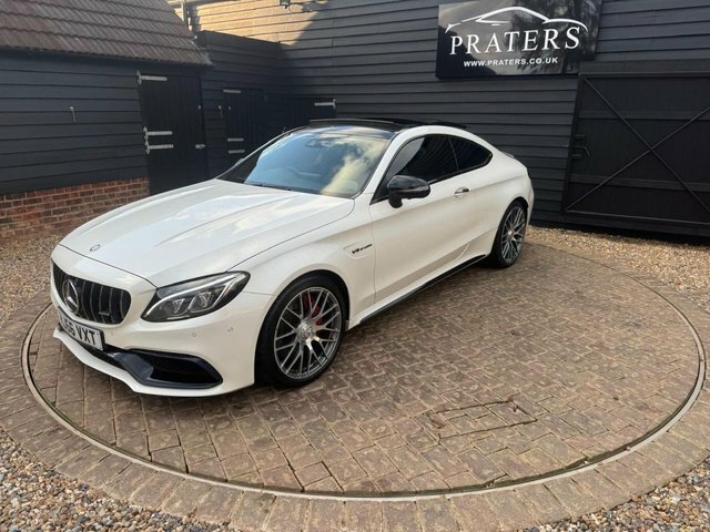 Mercedes-Benz C Class C63 V8 Biturbo Amg White #2