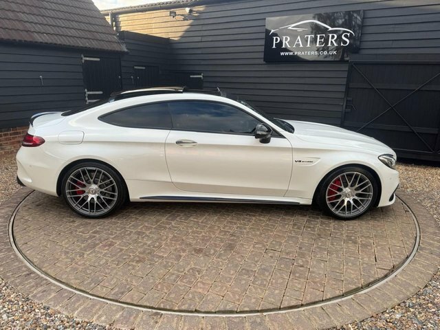 Mercedes-Benz C Class C63 V8 Biturbo Amg White #4