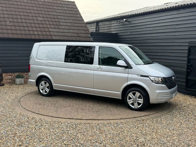 Volkswagen E-Transporter 83Kw 37.3Kwh Advance Van White #26