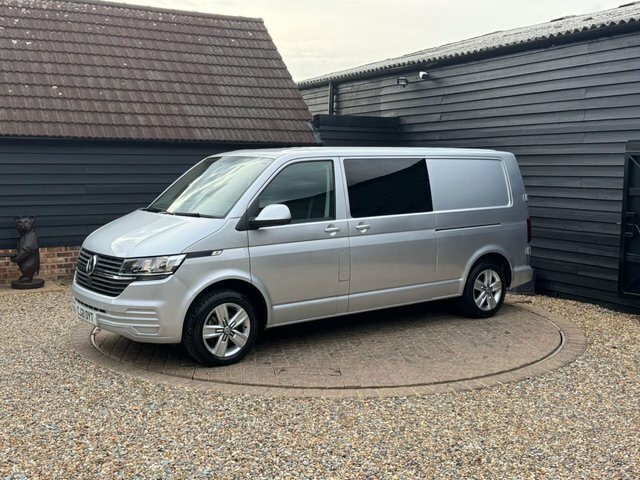 Volkswagen E-Transporter 83Kw 37.3Kwh Advance Van White #24