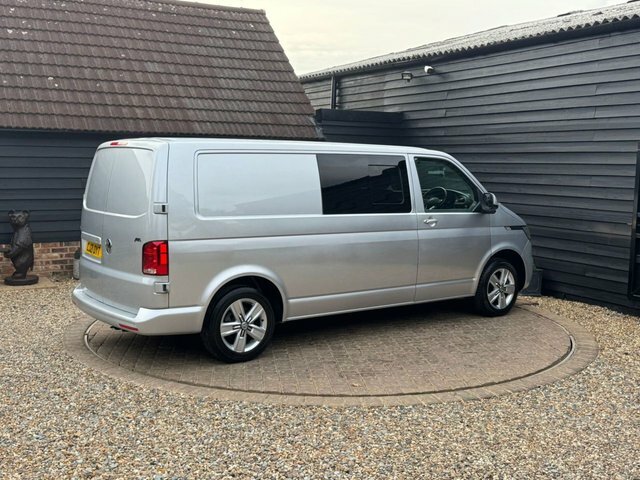 Volkswagen E-Transporter 83Kw 37.3Kwh Advance Van White #7