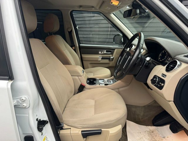 Land Rover Discovery 4 3L Hse Black #8