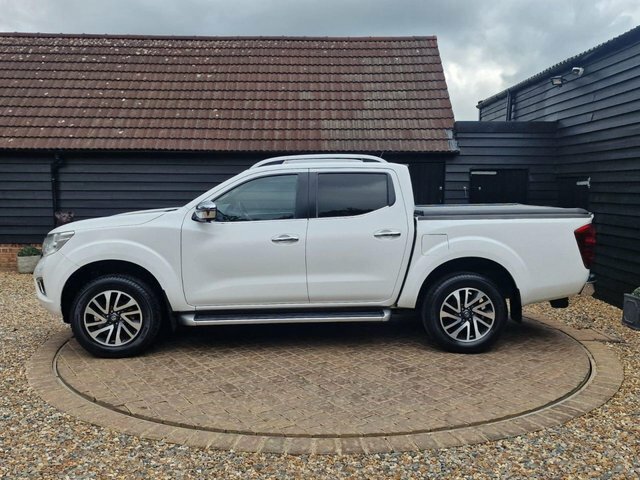 Nissan Navara Dci Tekna Pickup Double White #5