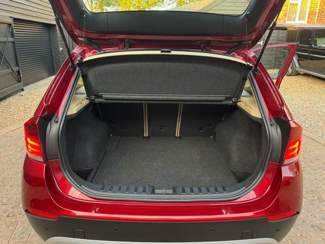 BMW X1 Estate Sdrive18d Se 2010 Black #17