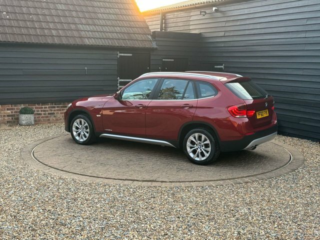 BMW X1 23D Se Suv Red #6