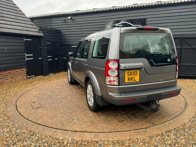 Land Rover Discovery 4 Xs Red #17