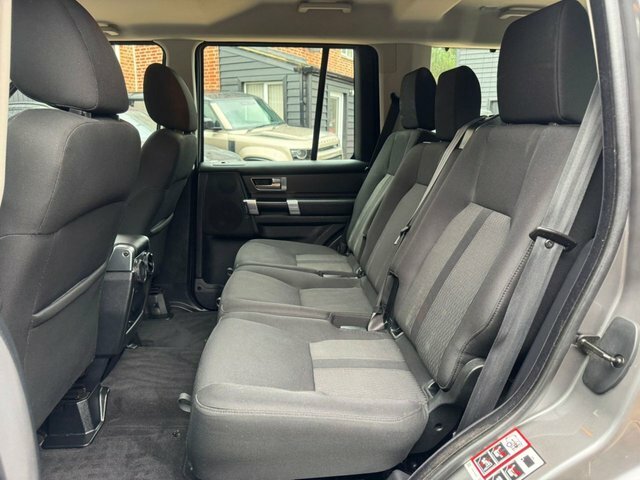 Land Rover Discovery 4 Xs Red #12