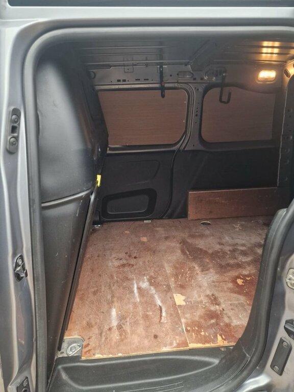 Citroen Berlingo Bluehdi Flair M Mpv Black #16