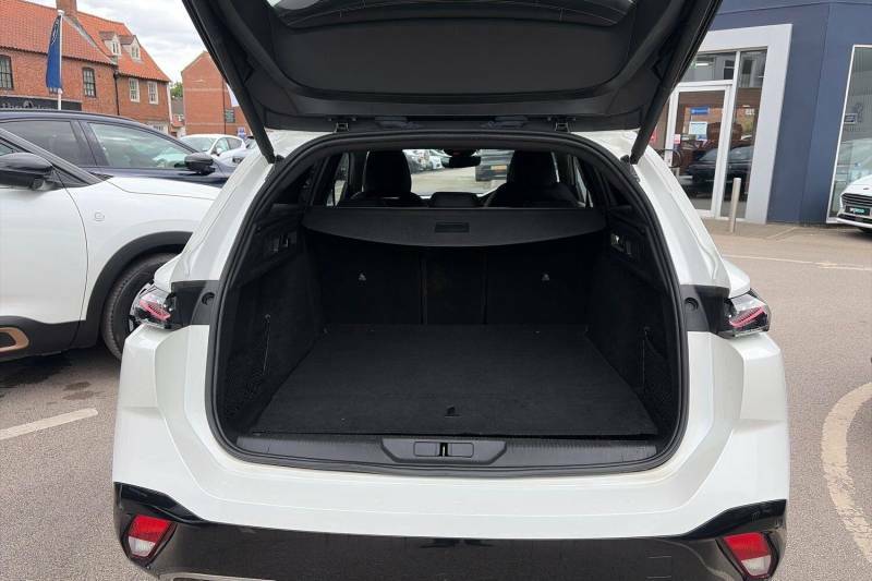 Peugeot 308 SW 1.6 Plug-in Hybrid Gt Premium E-eat8 - 2022 7 FY72DBU White #5