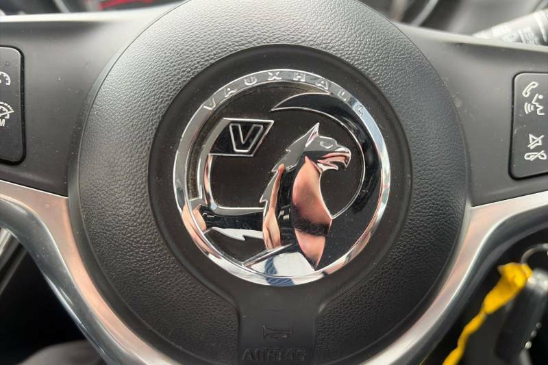 Vauxhall Adam 1.2I Griffin Black #17