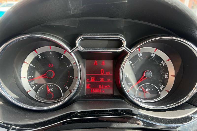 Vauxhall Adam 1.2I Griffin Black #10