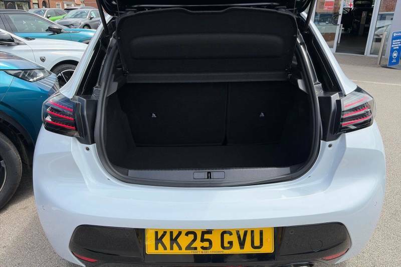 Peugeot 208 1.2 Hybrid 145 Gt Premium E-dsc6 - 2025 25 KK25GVU White #5