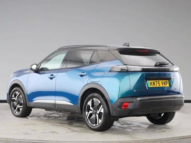 Peugeot e-2008 115Kw Gt 54Kwh Blue #2