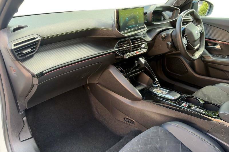 Peugeot e-2008 100Kw Gt Premium 50Kwh - 2023 23 DU23VSV White #2