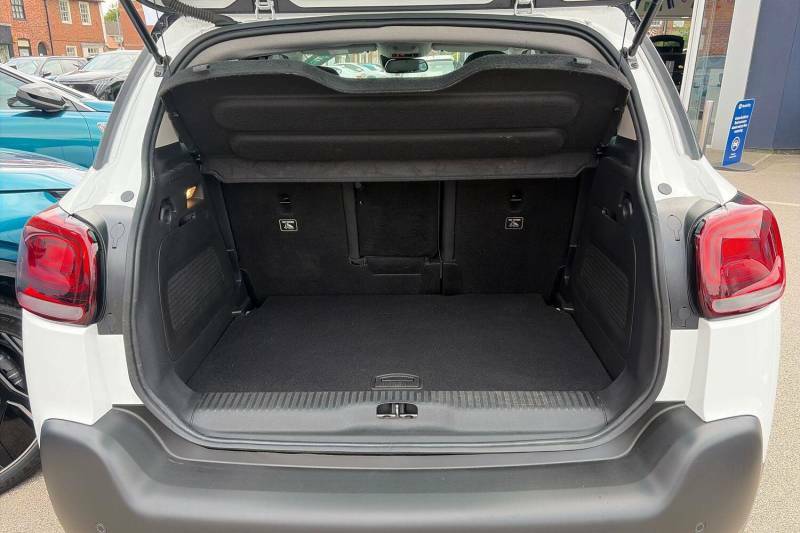 Citroen C3 Aircross 1.2 Puretech 130 Max Eat6 - 2024 24 FL24BND White #5
