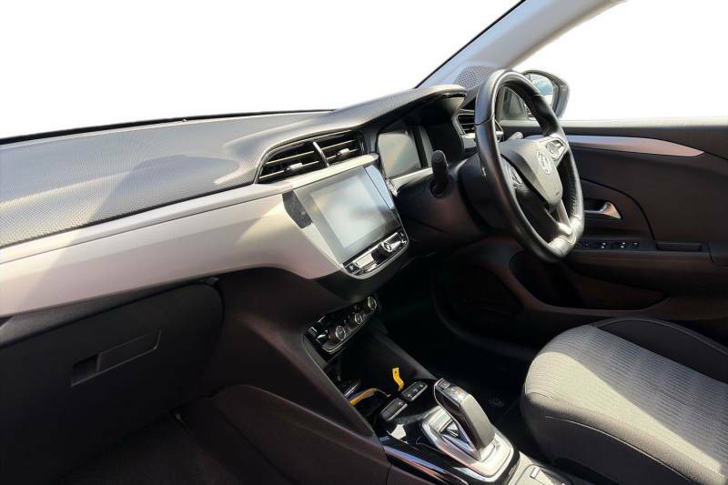 Vauxhall Corsa-e 100Kw Se Nav 50Kwh 7.4Kwch - 2021 71 White #2