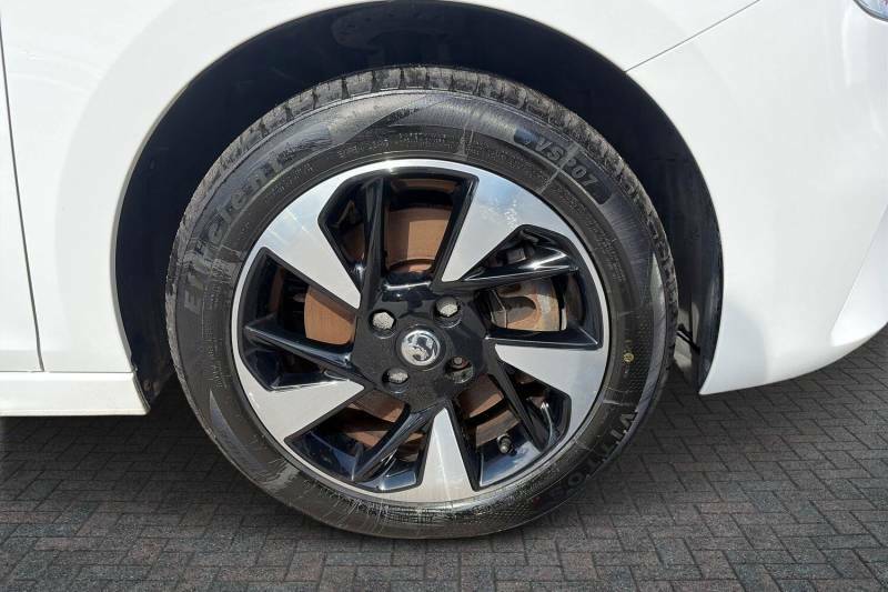 Vauxhall Corsa-e 100Kw Se Nav 50Kwh 7.4Kwch - 2021 71 White #6