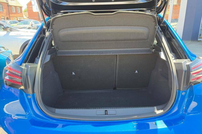 Peugeot 208 1.2 Puretech 100 Gt - 2025 25 KP25LGC Blue #5