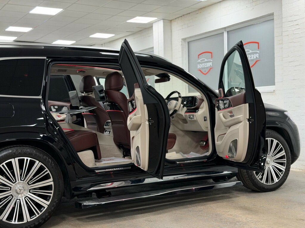 Mercedes-Benz Maybach GLS Class 4.0 Maybach Gls 600 Black #21