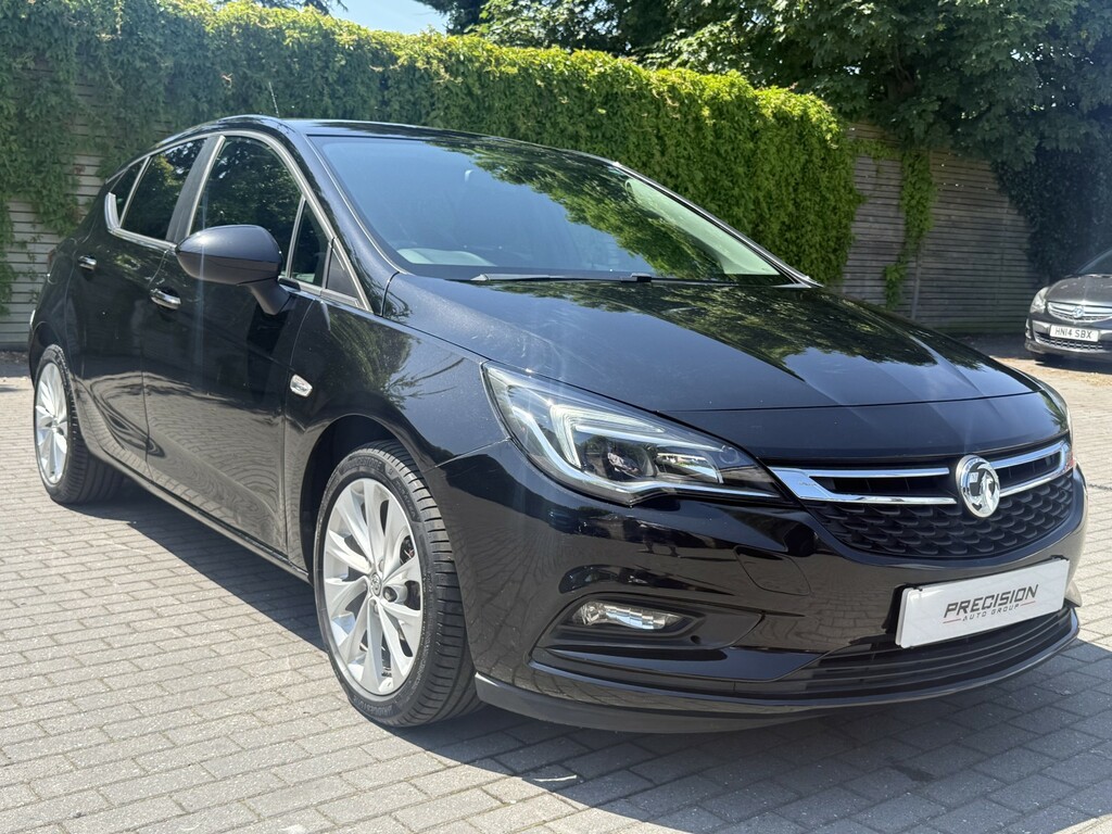 Vauxhall Astra Hatchback 1.4 I Design 201818 Black #3
