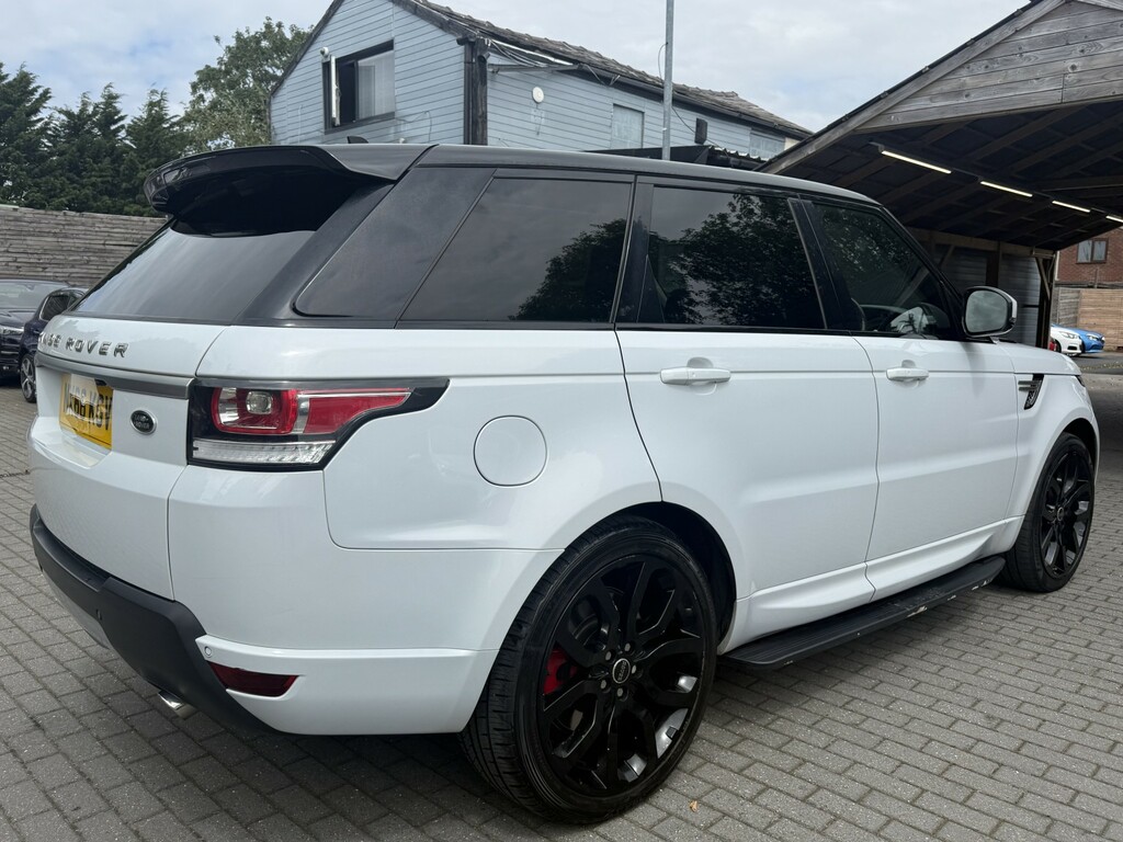 Land Rover Range Rover Sport 3.0 Sd V6 Hse White #5