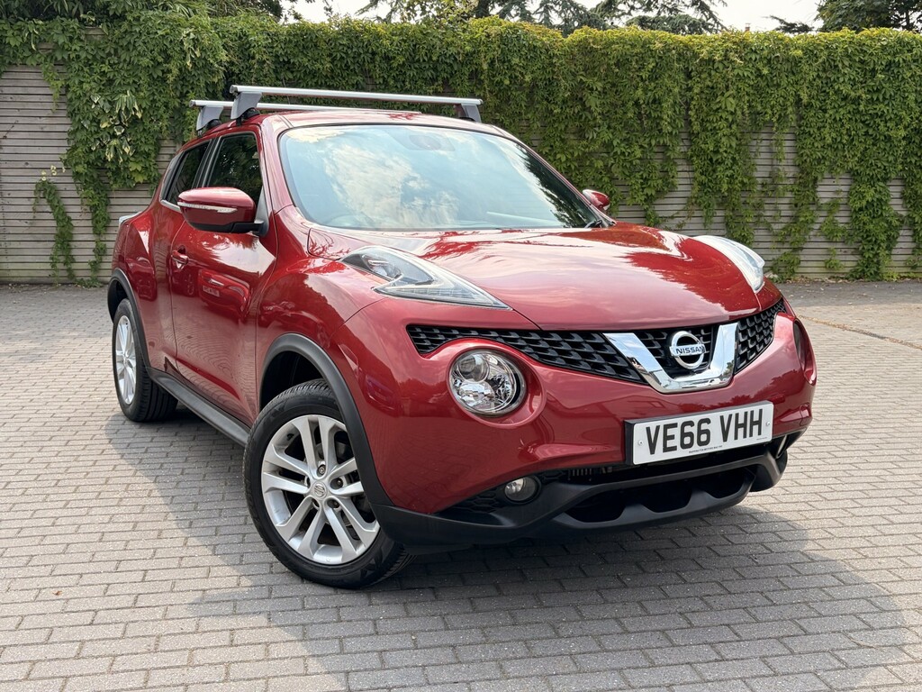 Nissan Juke 1.5 Dci N-connecta Red
