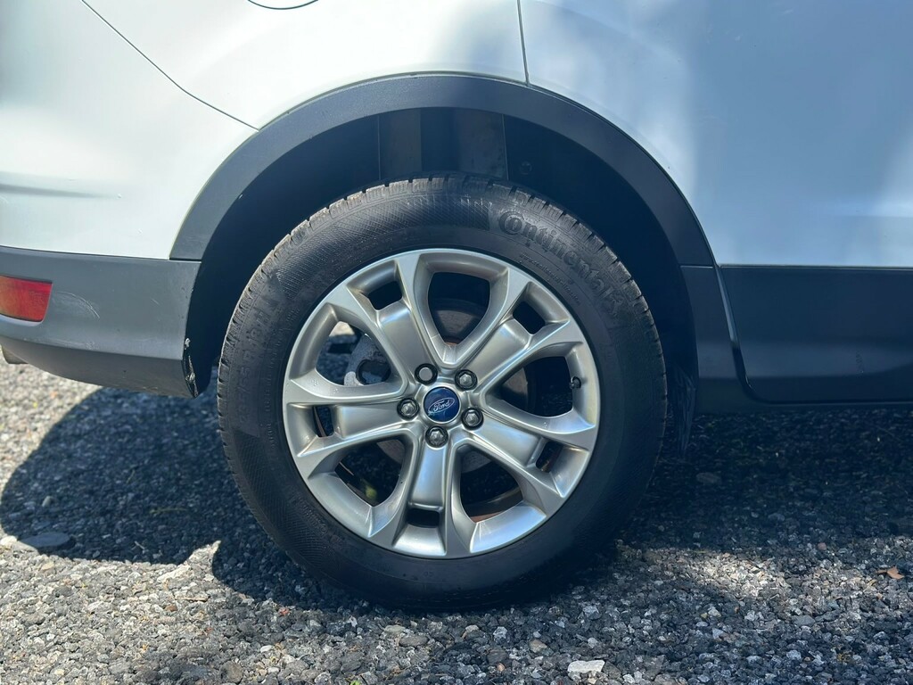 Ford Kuga Suv 2.0 Tdci Zetec 201464 MA64HLZ White #5