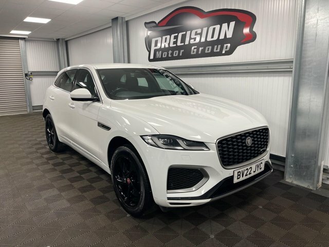 Jaguar F-Pace P400e 17.1Kwh R-dynamic S White