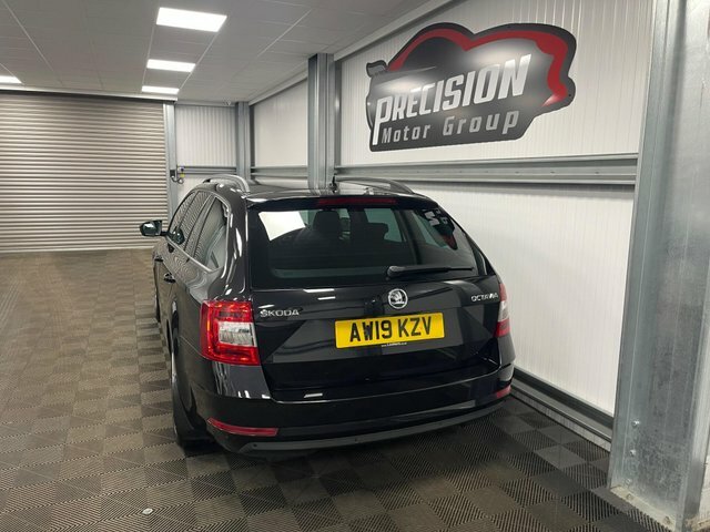 Skoda Octavia Tsi Act Se L Black #6