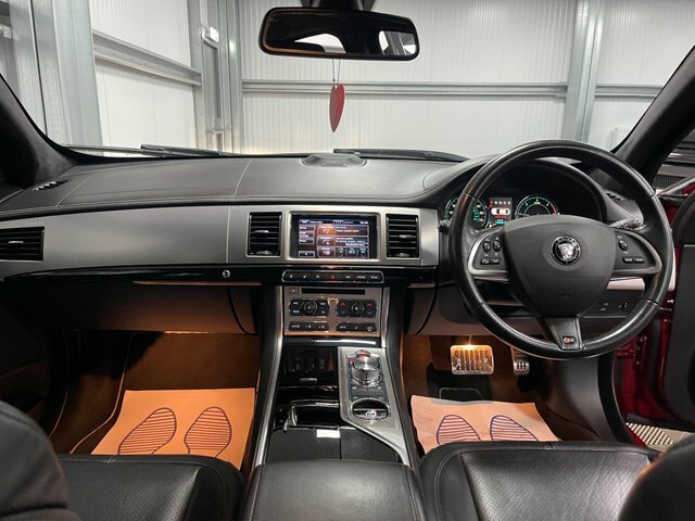 Jaguar XF 2.2D Luxury Euro 5 Ss Silver #33