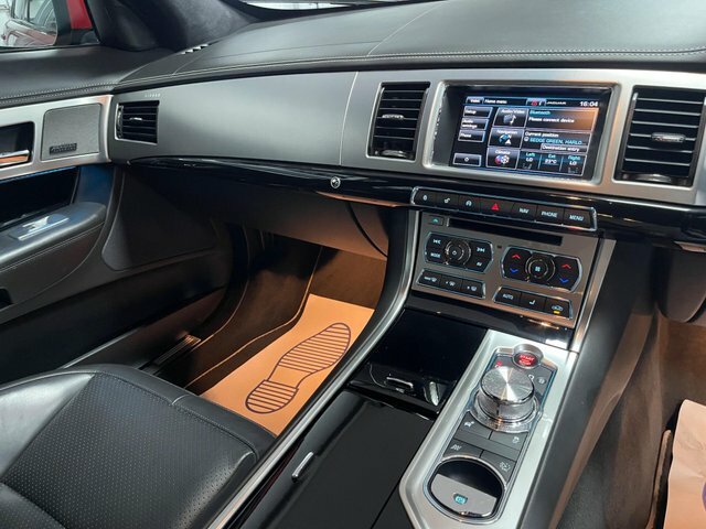 Jaguar XF 2.2D Luxury Euro 5 Ss Silver #36