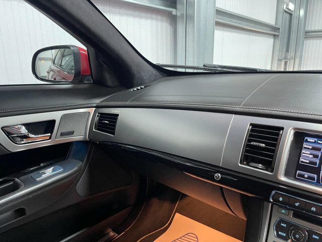 Jaguar XF 2.2D Luxury Euro 5 Ss Silver #35