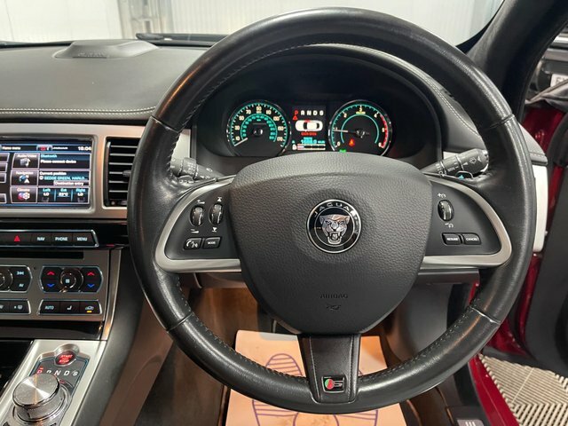 Jaguar XF 2.2D Luxury Euro 5 Ss Silver #32