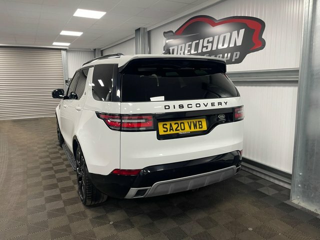 Land Rover Discovery White #7