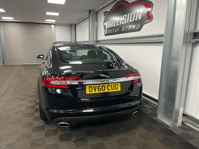 Jaguar XF Black #18