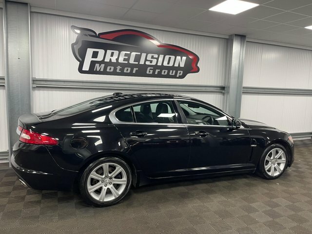 Jaguar XF Black #22