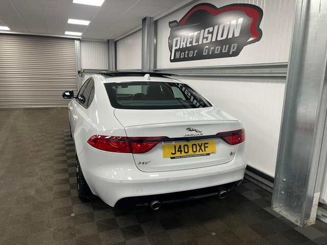Jaguar XF V6 S Euro J40OXF White #6